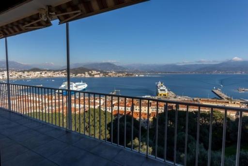 Appartement Avec Vue Mer Exceptionnelle Ajaccio  Exterior foto
